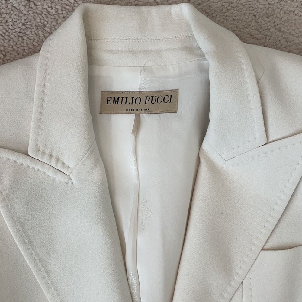 Emilio Pucci Winter White Blazer - Picture 2 of 11